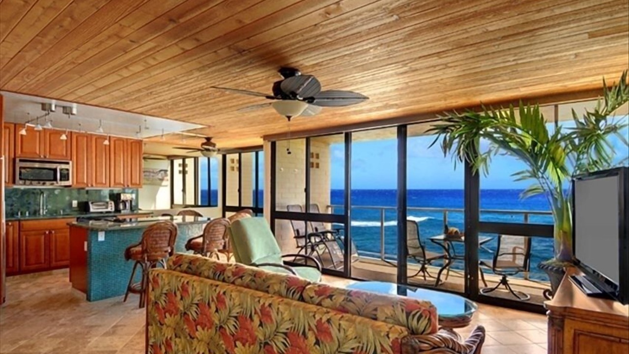 Photo of Bedroom in Poipu