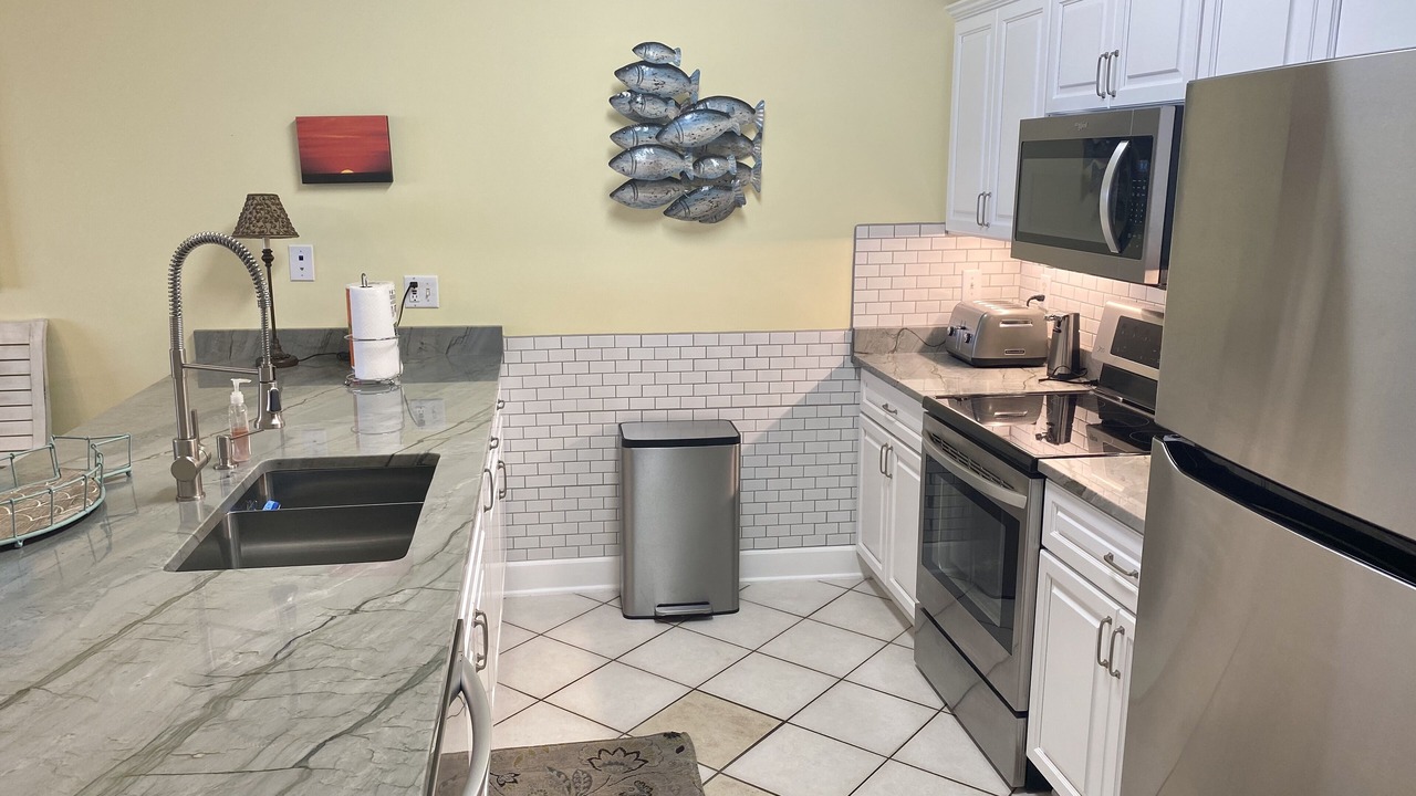 Photo of Kitchen in Orange Beach East
