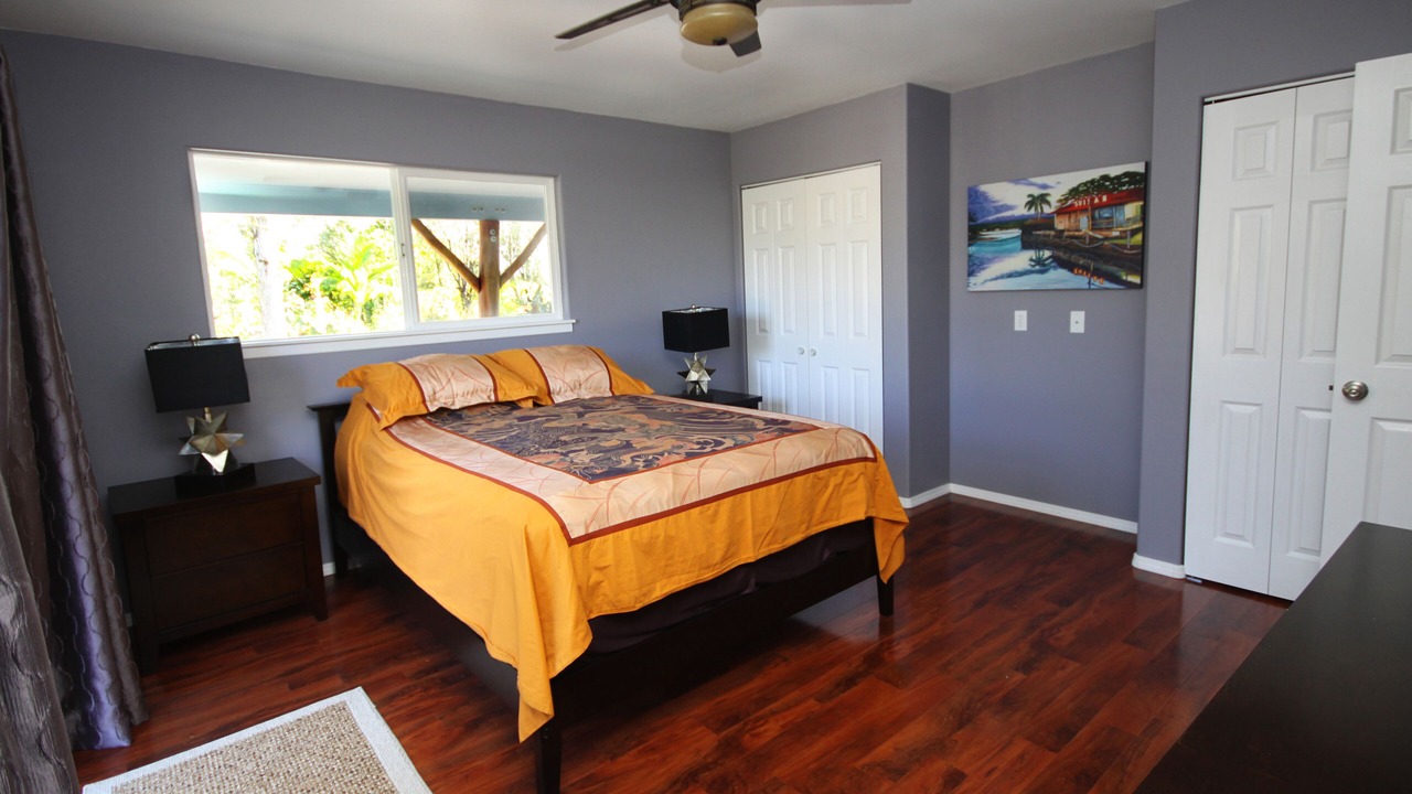 Photo of Bedroom in Keaau
