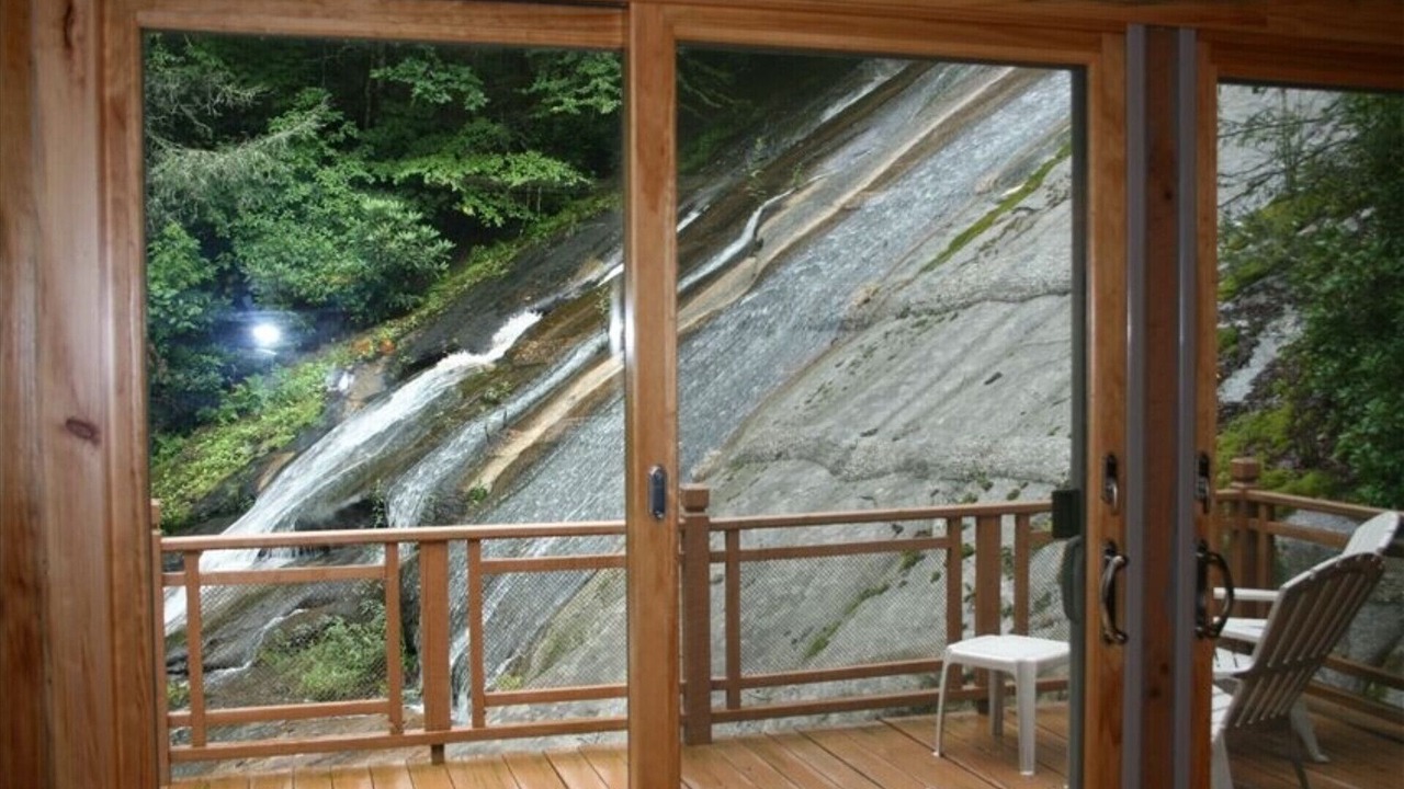 Photo of Bedroom in Cullowhee