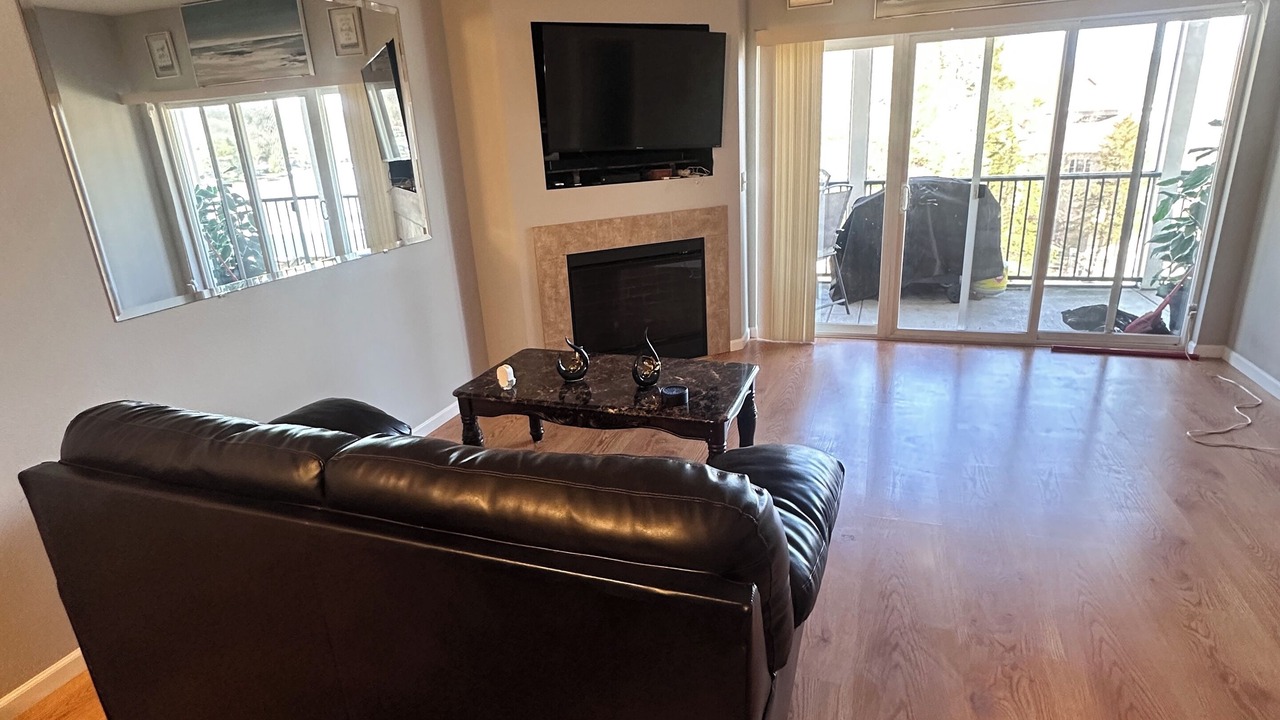 Photo of Livingroom in Camdenton