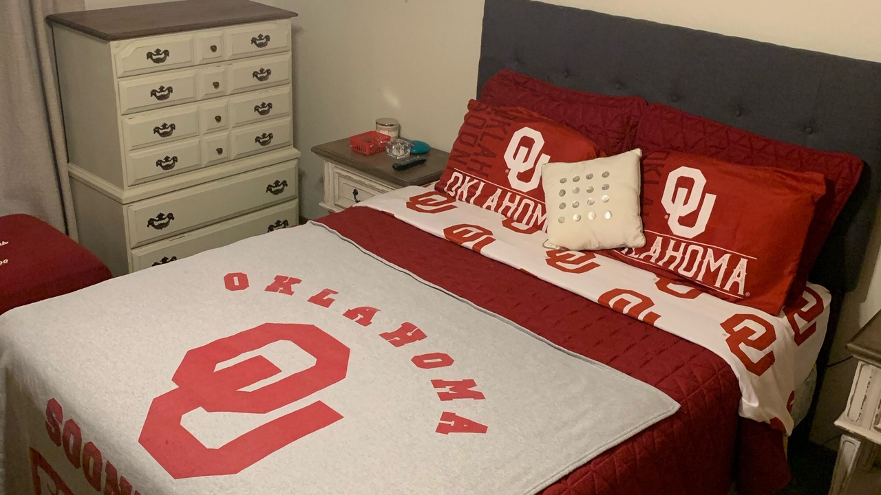 Photo of Bedroom in Norman