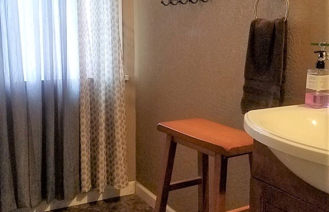 Photo of Bathroom in Noel