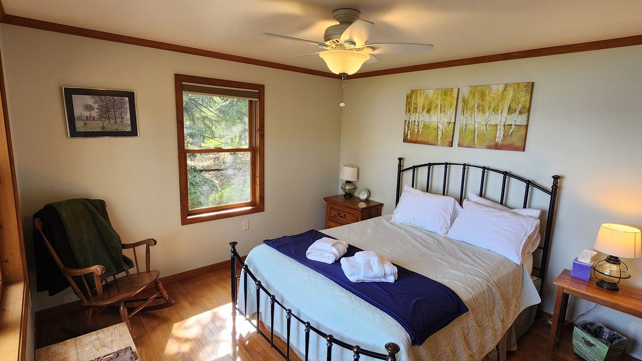 Photo of Bedroom in Suttons Bay
