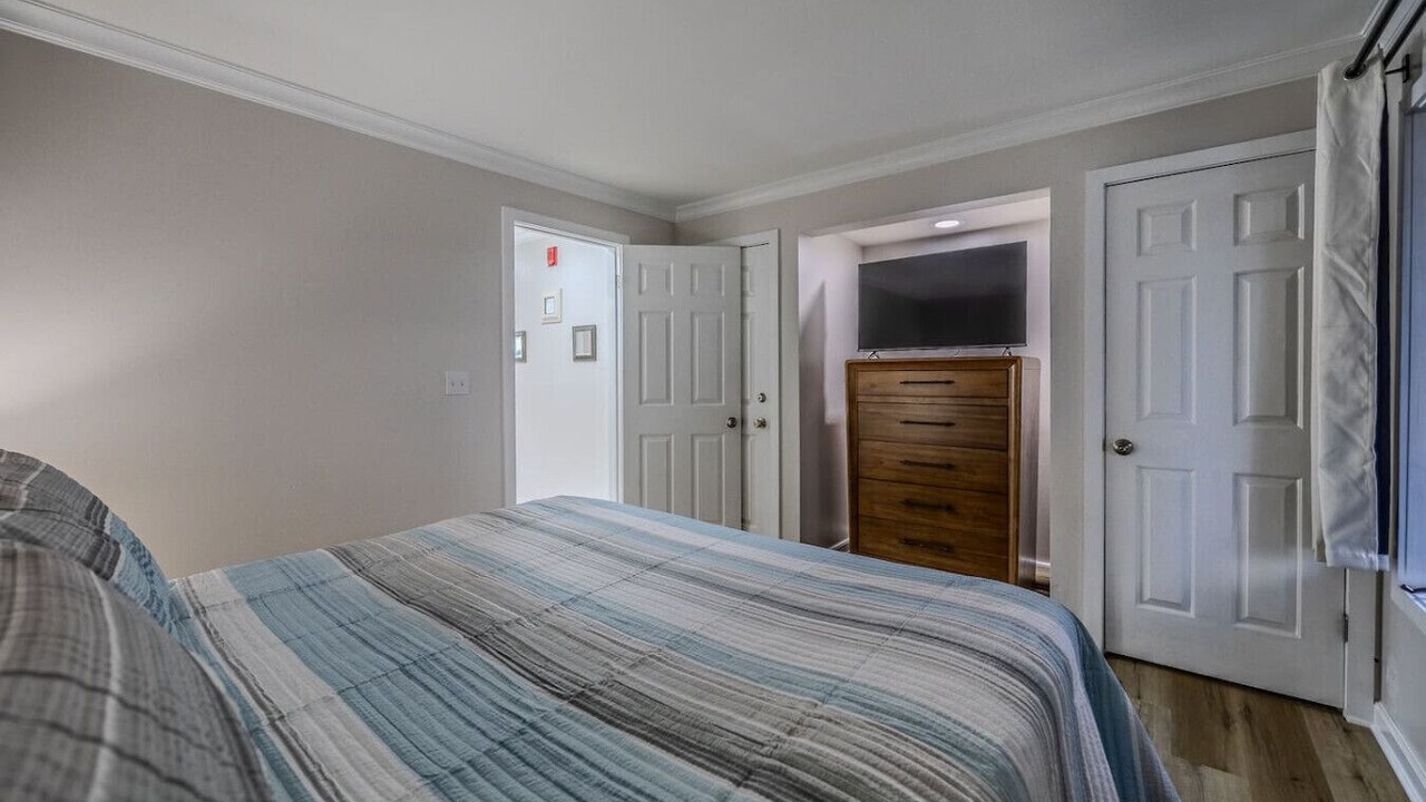 Photo of Bedroom in Osage Beach