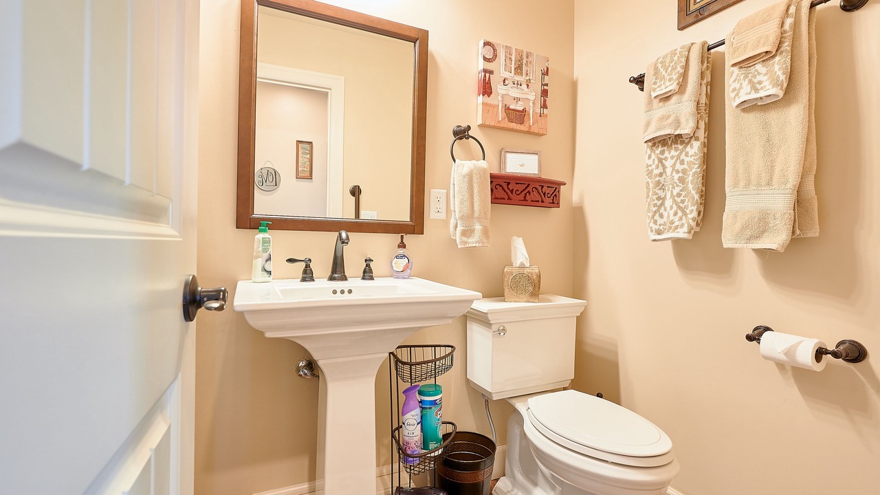 Photo of Bathroom in Carlton