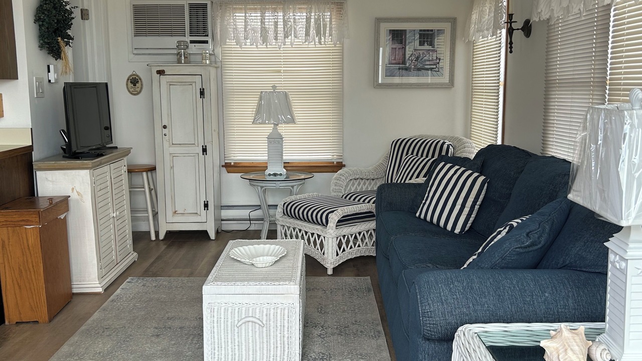 Photo of Livingroom in South Beach Haven