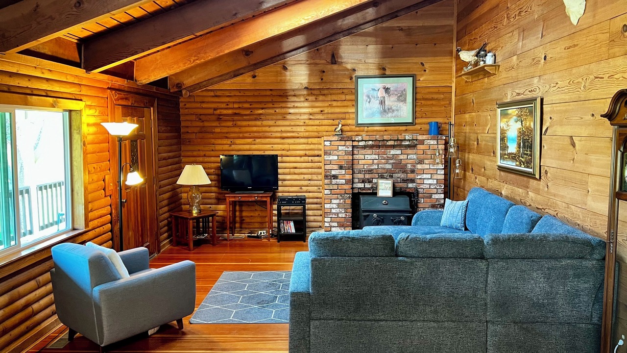 Photo of Livingroom in Penn Valley