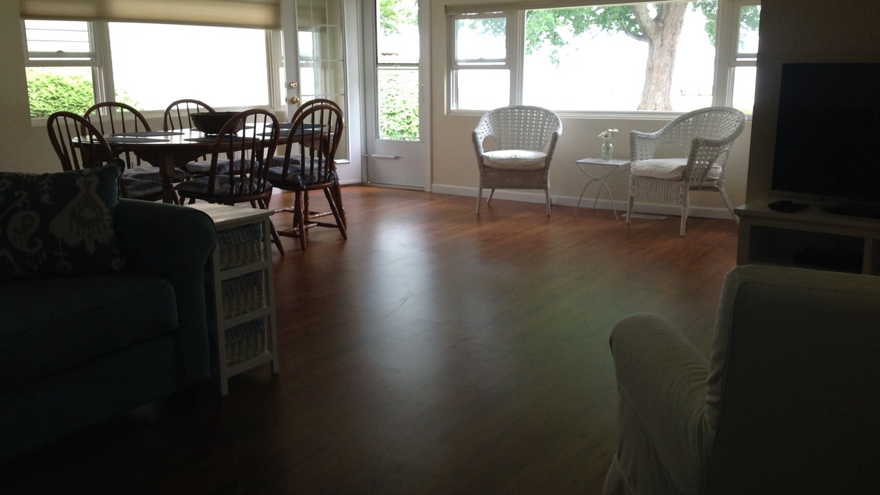 Photo of Livingroom in Lakeview