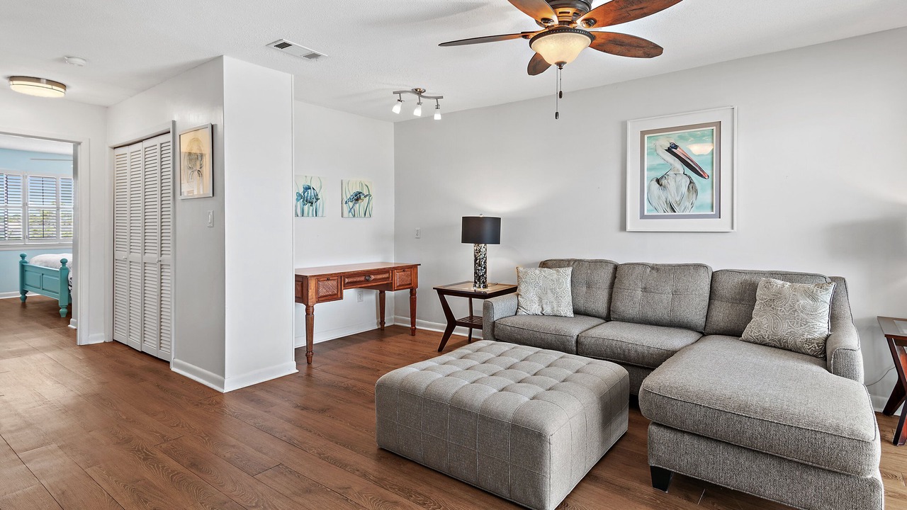 Photo of Bedroom in Miramar Beach