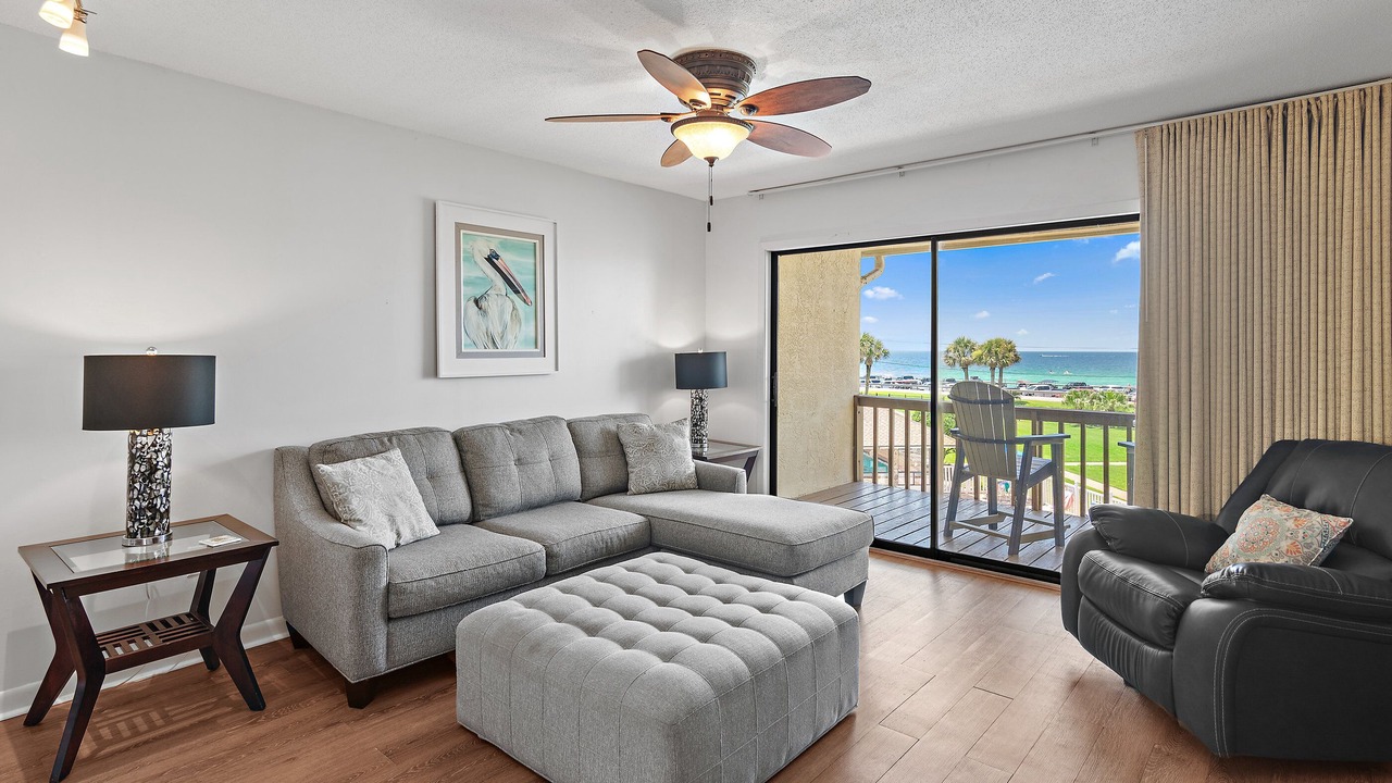 Photo of Patio Balcony in Miramar Beach