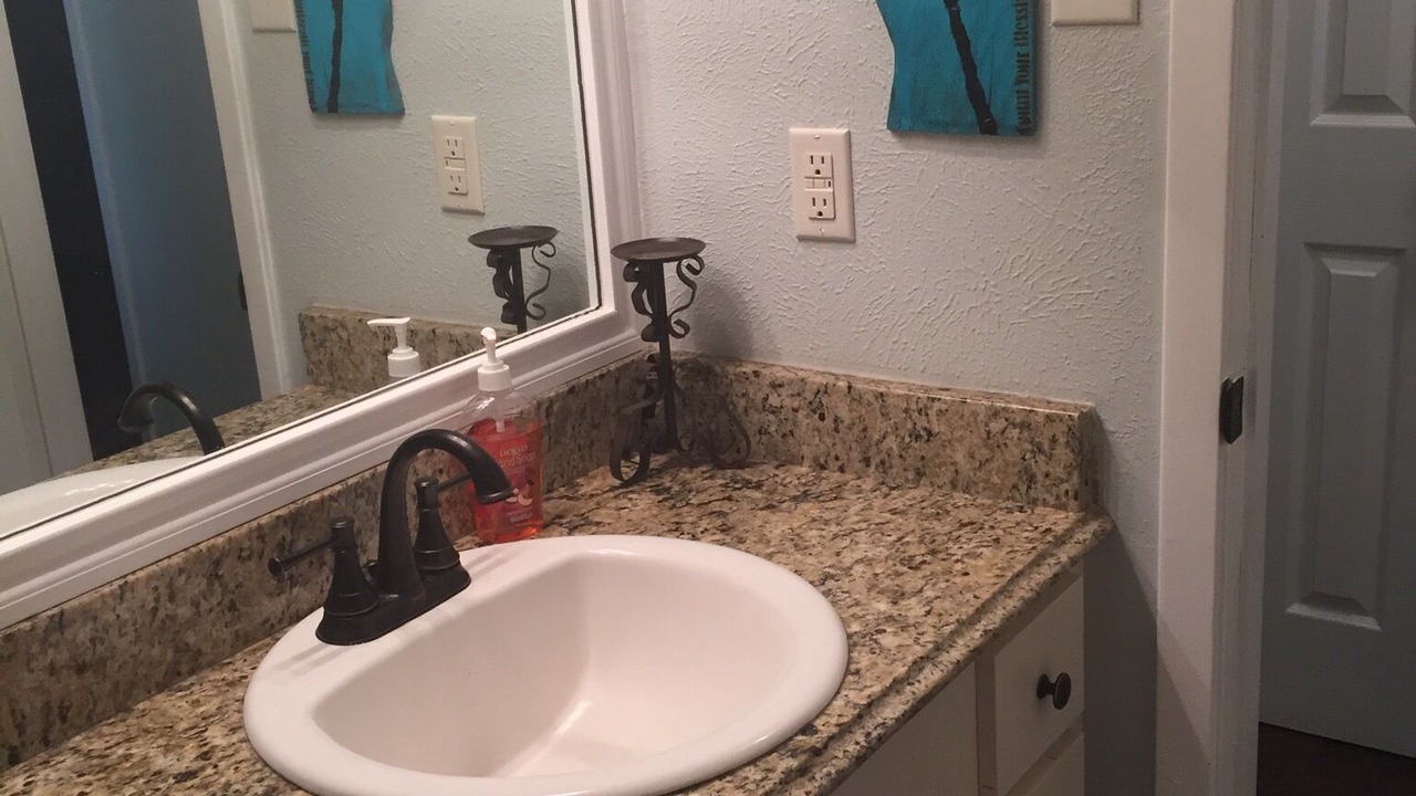 Photo of Bathroom in Brookeland