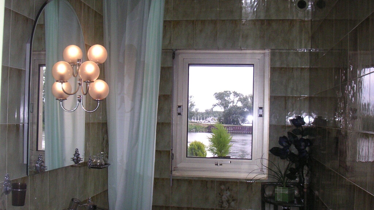 Photo of Bathroom in Villennes-sur-Seine