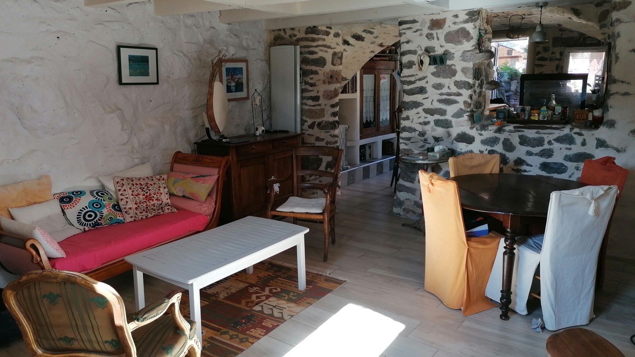 Photo of Livingroom in Lacoste