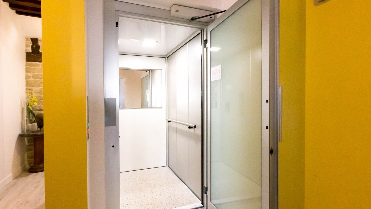 Photo of Others in Beaune