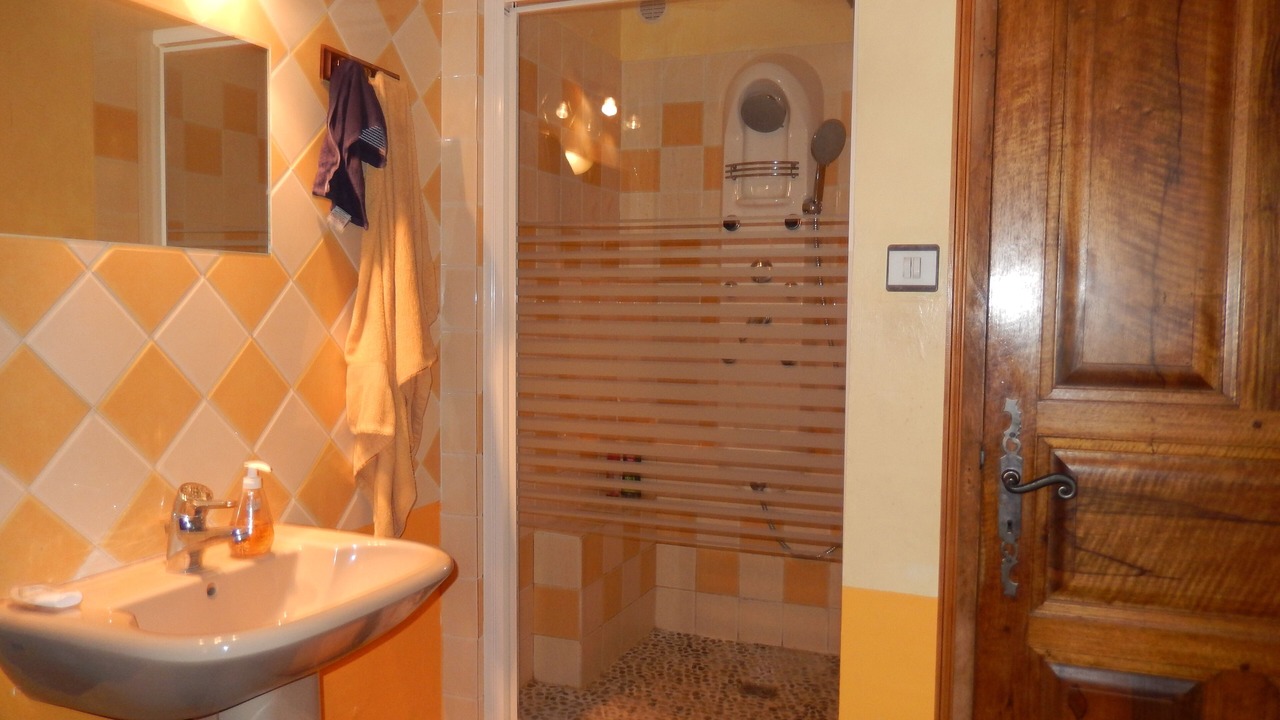 Photo of Bathroom in Aigremont