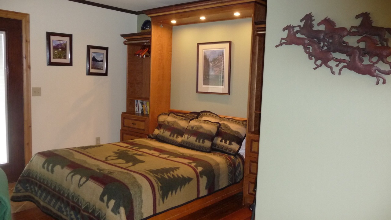 Photo of Bedroom in East Glacier Park