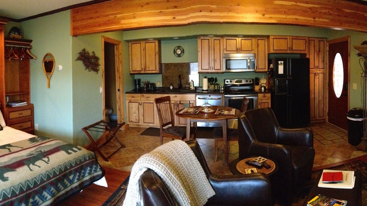 Photo of Bedroom in East Glacier Park