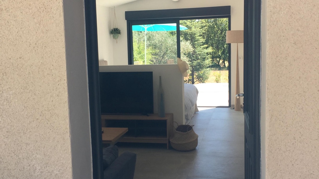 Photo of Others in Merindol