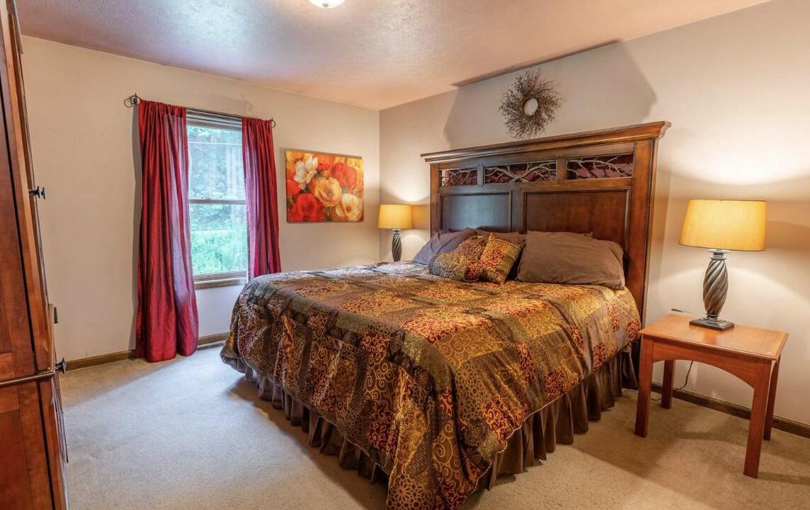 Photo of Bedroom in Confluence