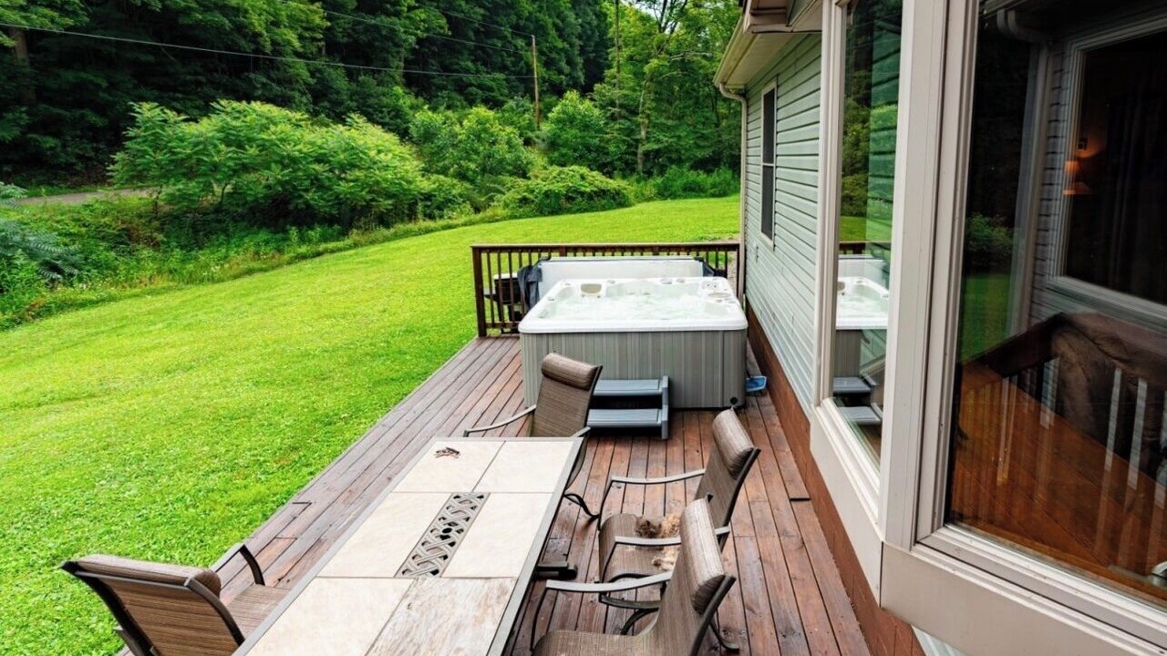 Photo of Patio Balcony in Confluence