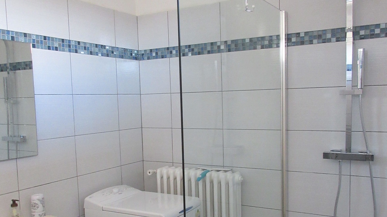 Photo of Bathroom in Aussonne