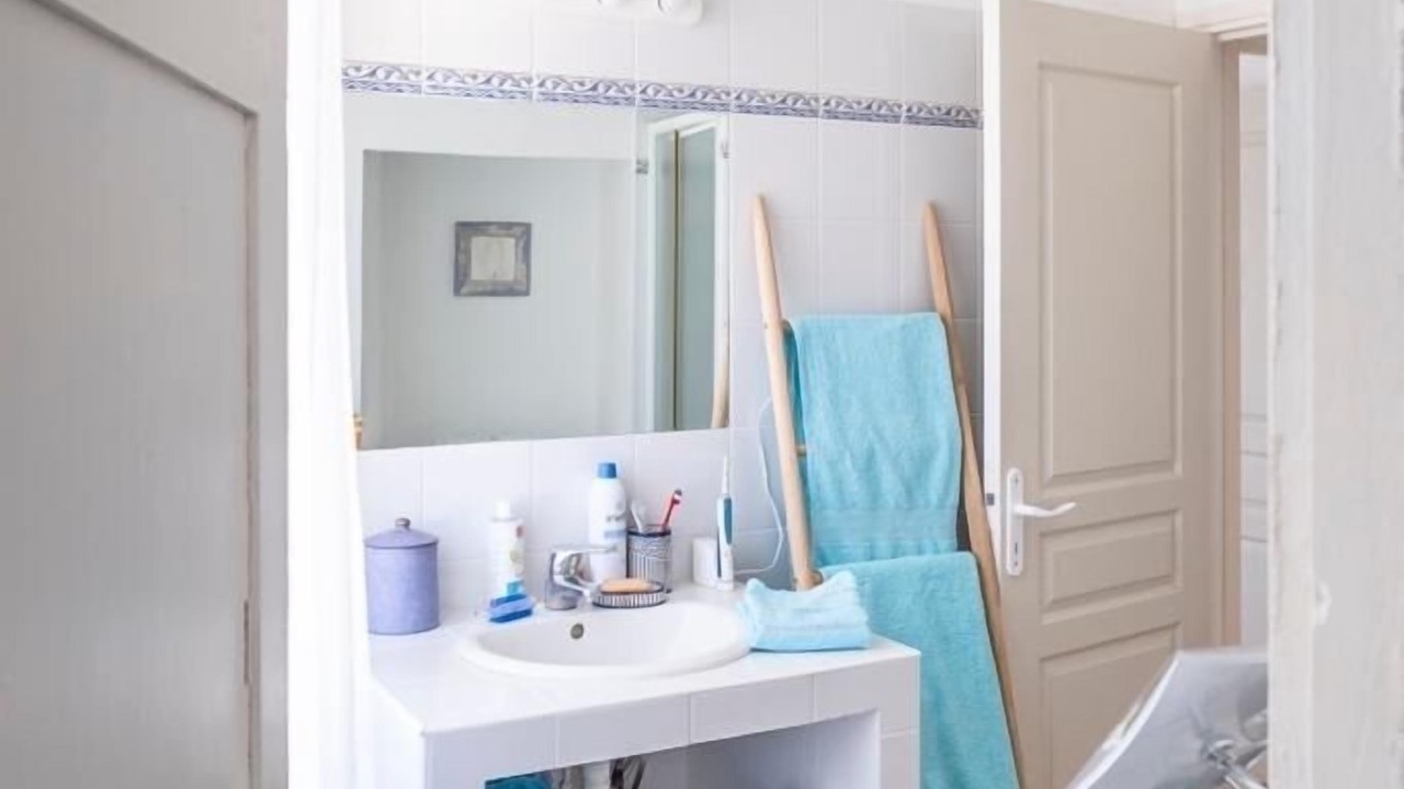 Photo of Bathroom in Meria