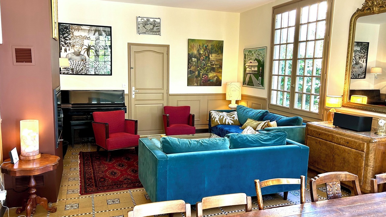 Photo of Livingroom in Saint-Coulomb