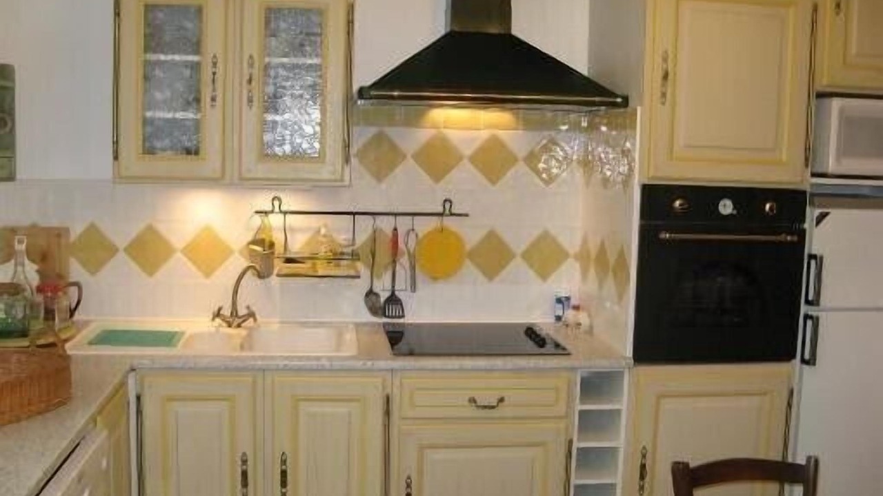 Photo of Kitchen in Saint-Leonard