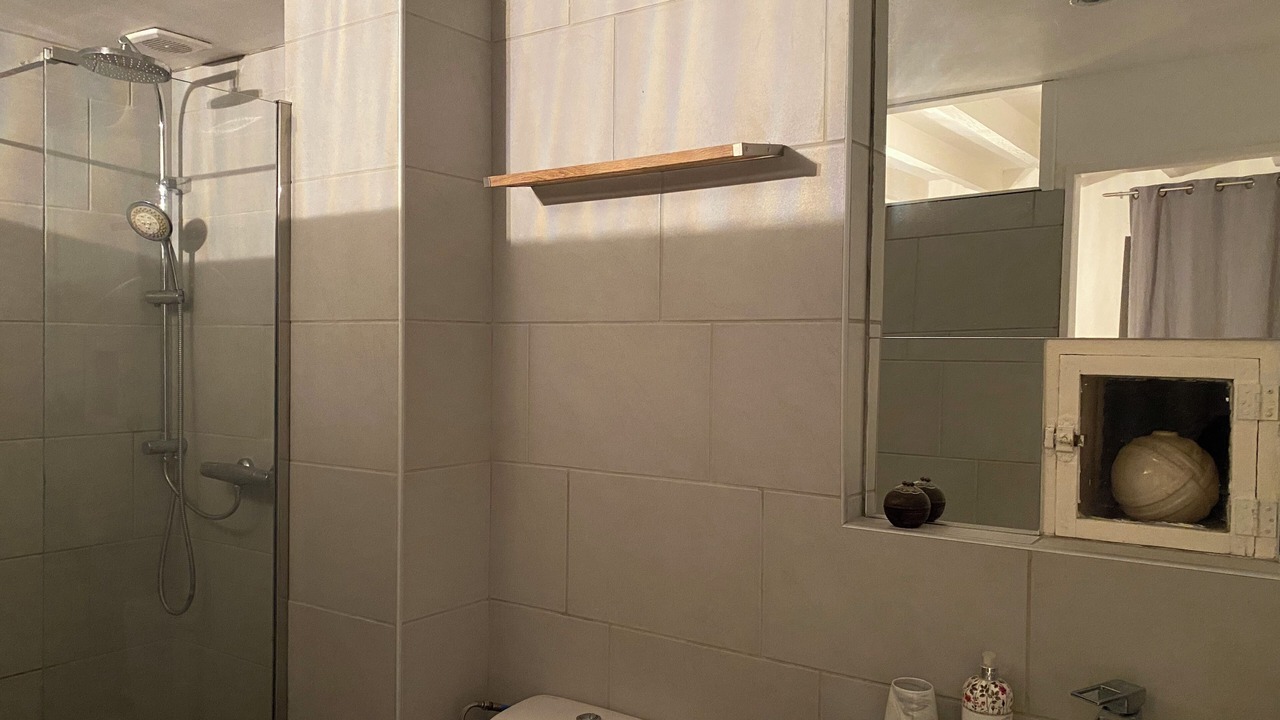 Photo of Bathroom in Florentin