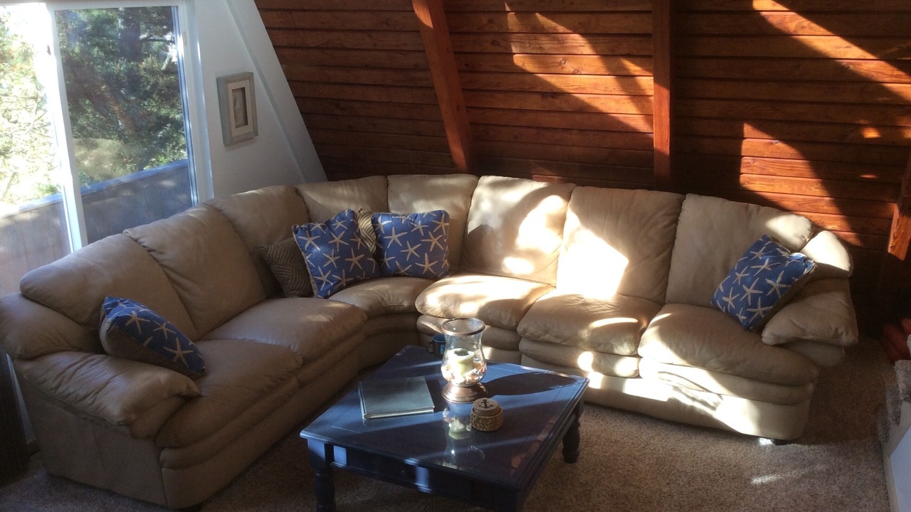 Photo of Livingroom in Harvey Cedars