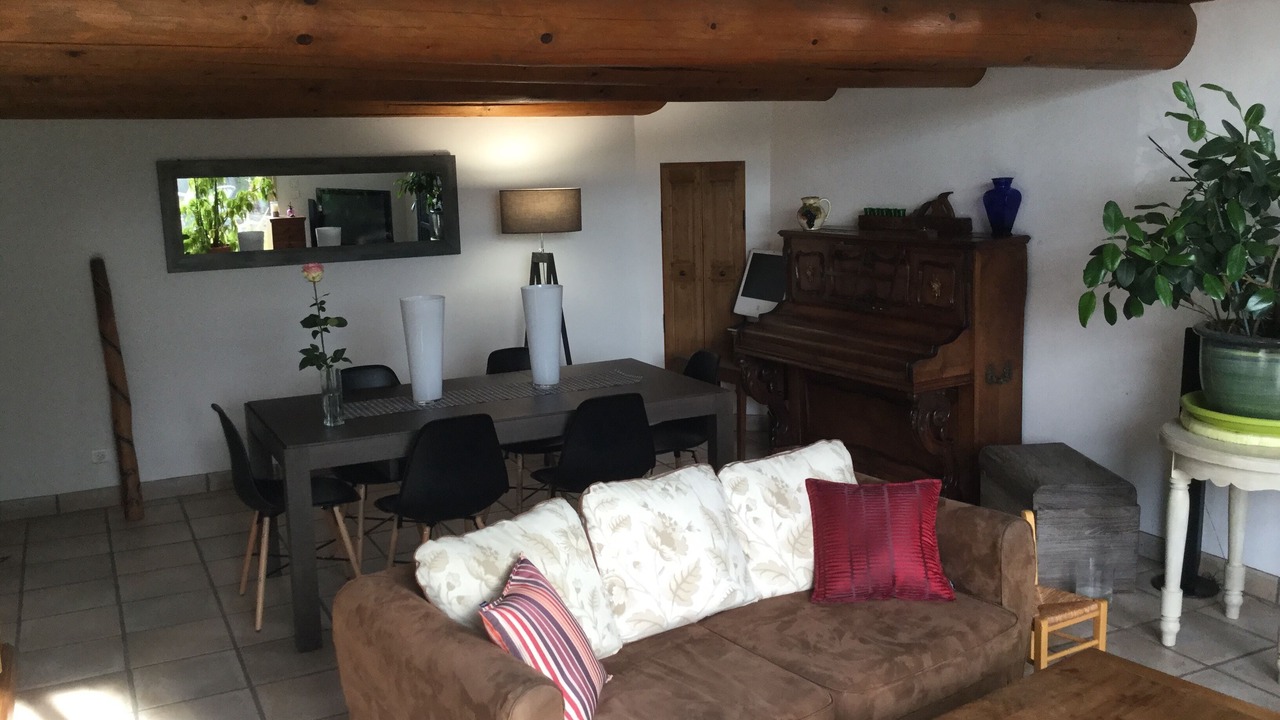 Photo of Others in Entraigues-sur-la-Sorgue