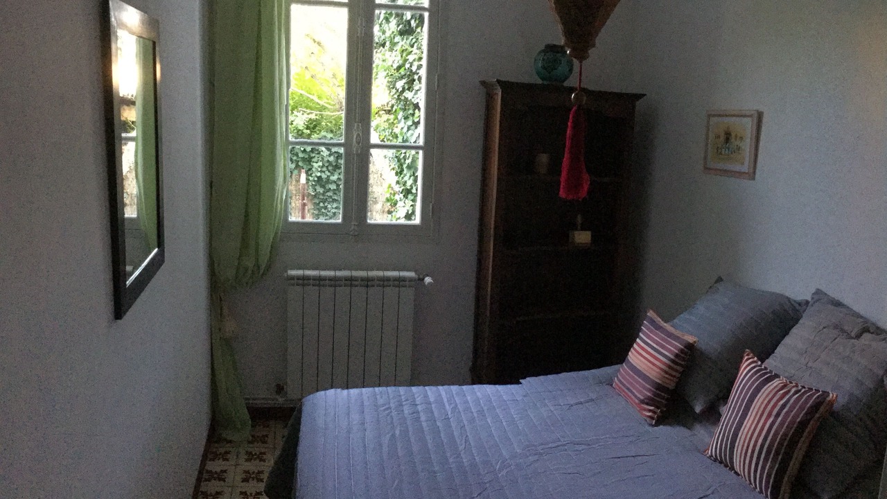 Photo of Bedroom in Entraigues-sur-la-Sorgue