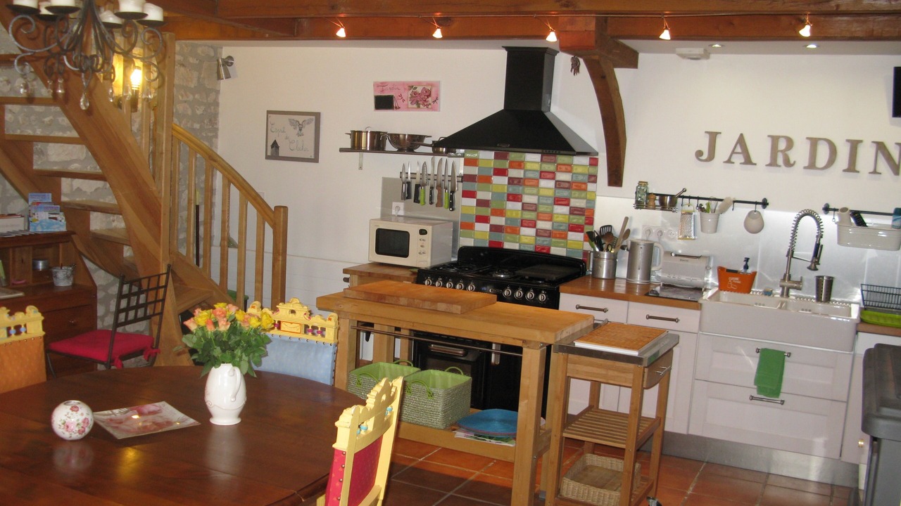 Photo of Kitchen in Theneuil