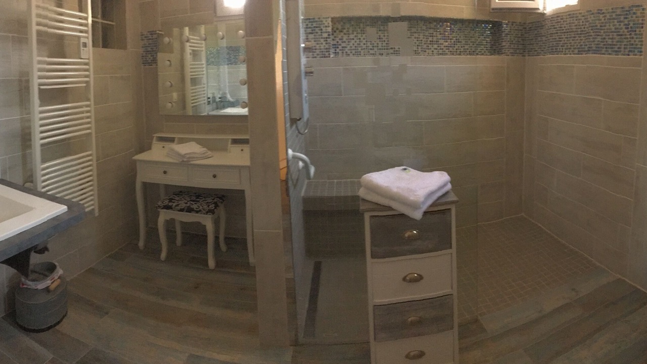 Photo of Bathroom in Lieurey