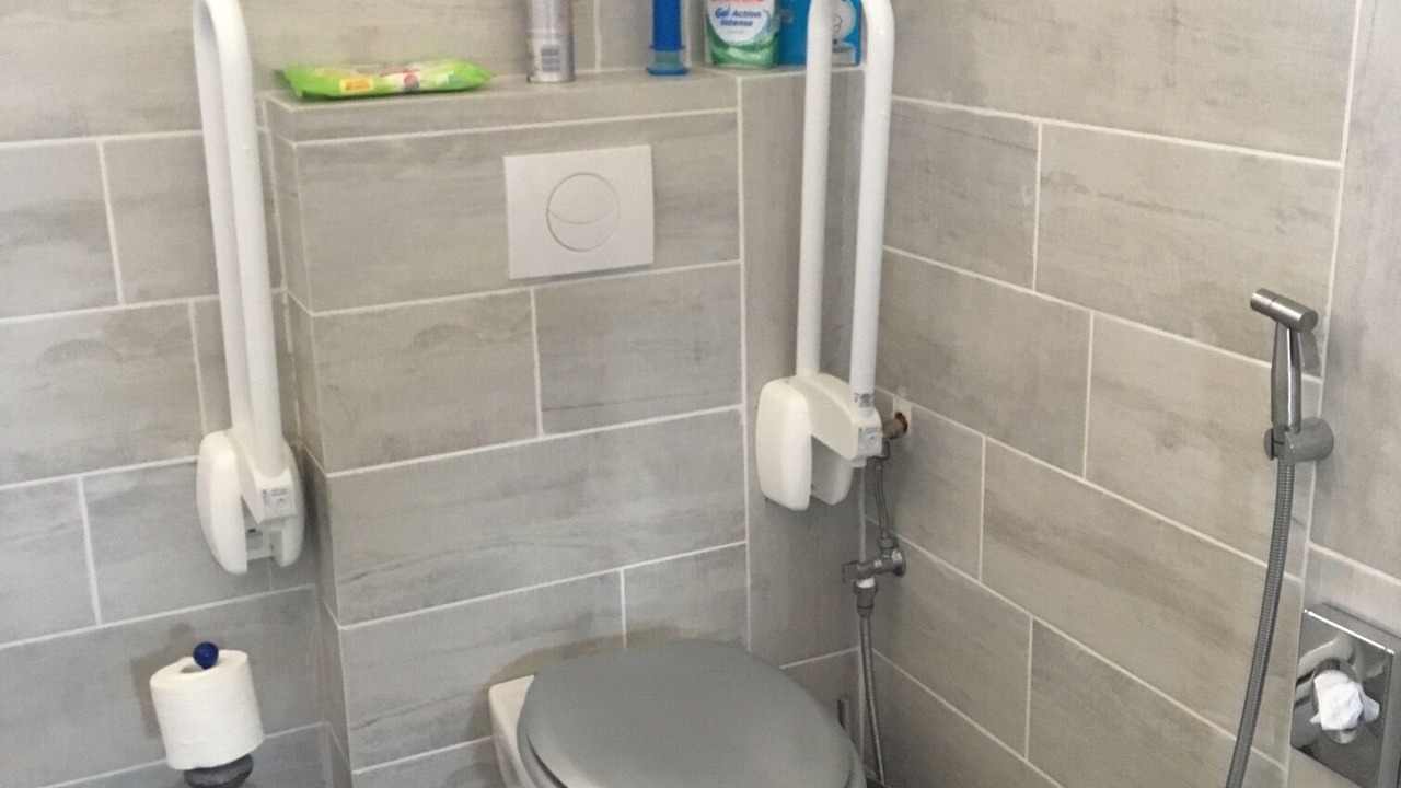 Photo of Bathroom in Lieurey