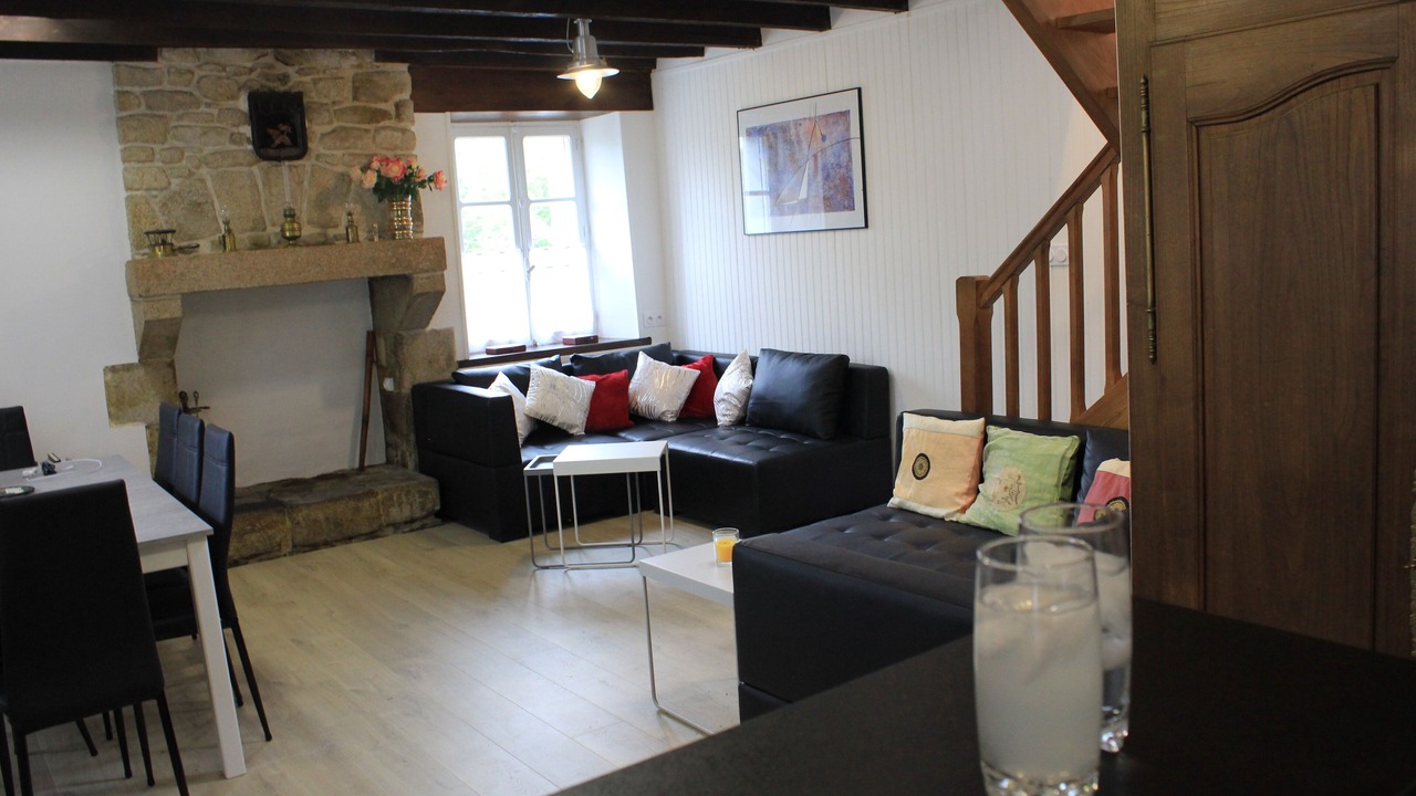 Photo of Livingroom in Saint-Nicolas des Eaux