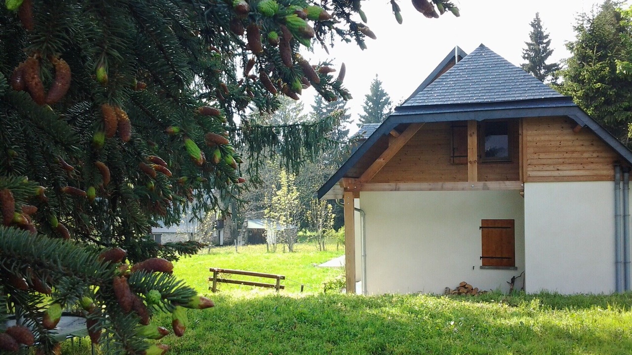 Photo of Outdoor in Campan