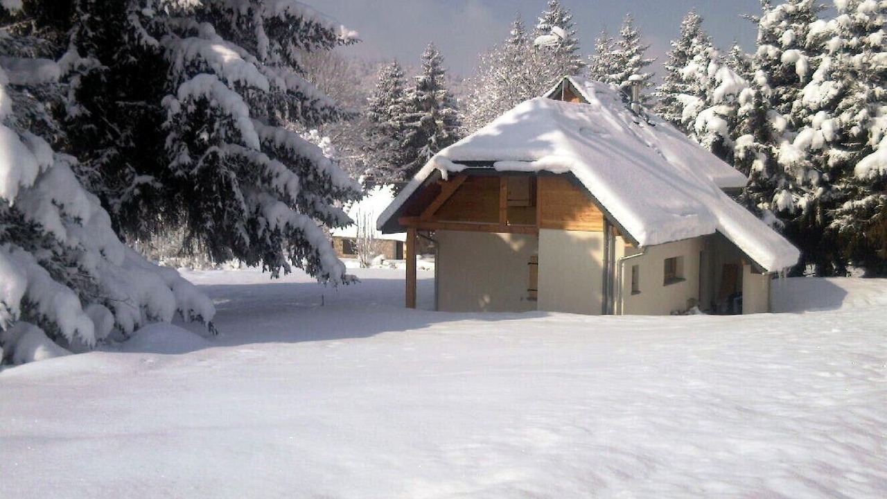 Photo of Outdoor in Campan