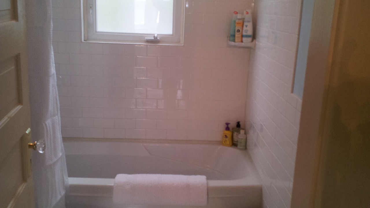Photo of Bathroom in Sunnyside