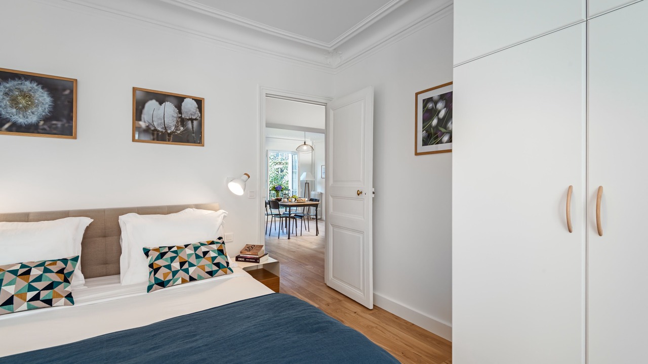 Photo of Bedroom in Val-de-Grace