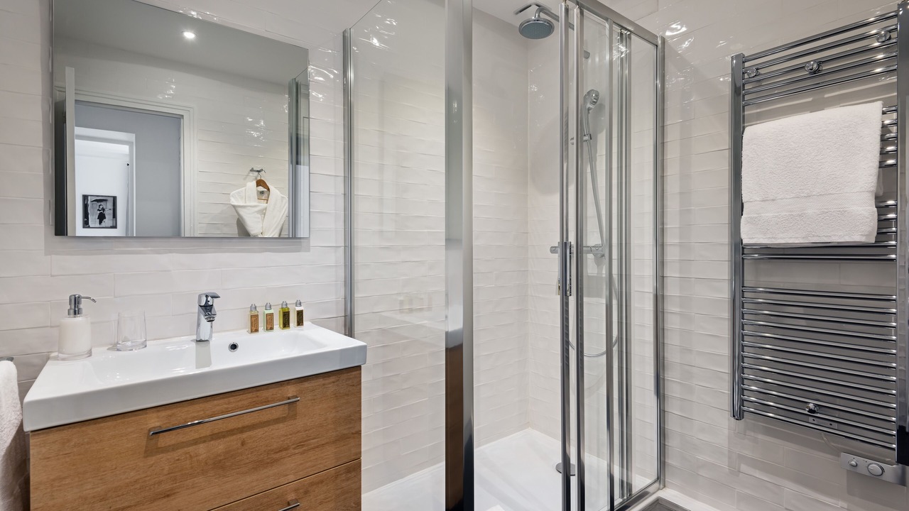 Photo of Bathroom in Val-de-Grace