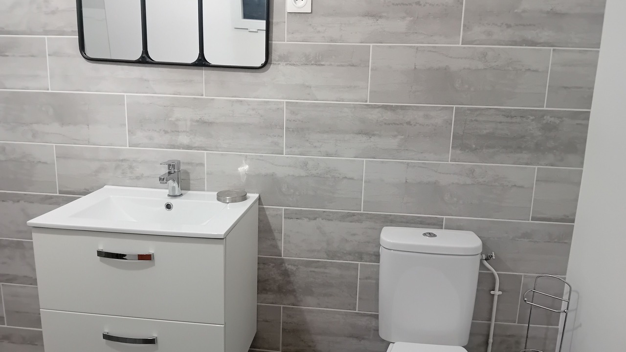 Photo of Bathroom in Bures