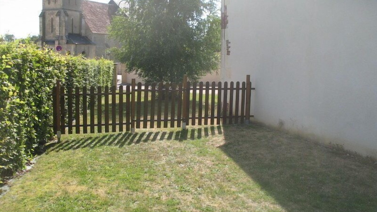 Photo of Outdoor in Bures