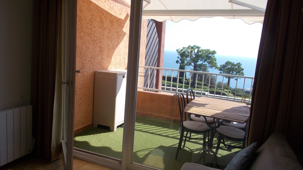 Photo of Livingroom in Theoule-Superieur