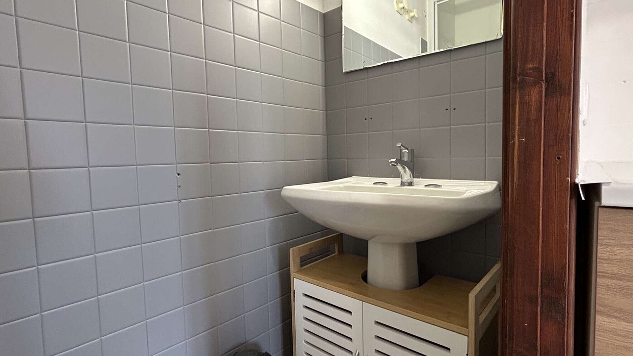 Photo of Bathroom in Port-Vendres