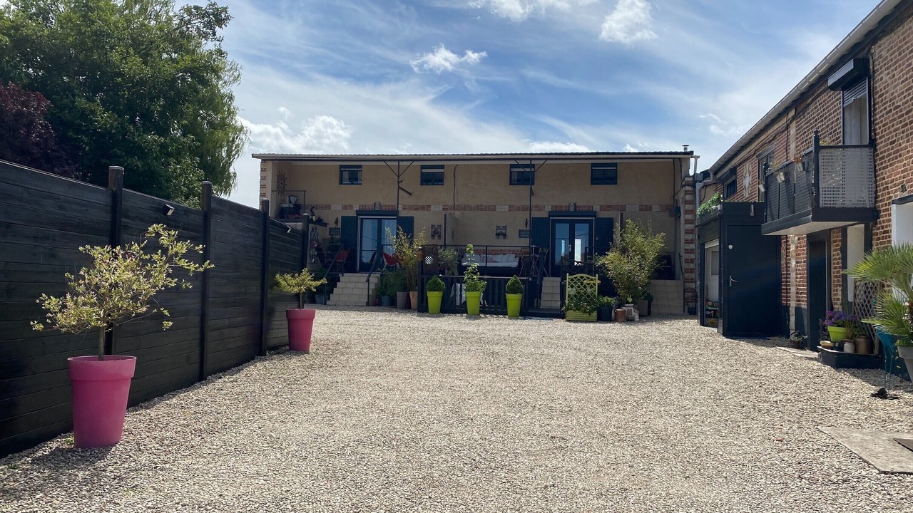 Photo of Outdoor in La Bassee