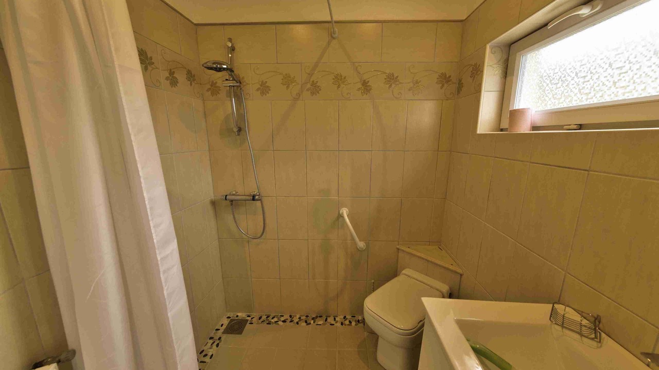 Photo of Bathroom in Wavrans-sur-l'Aa