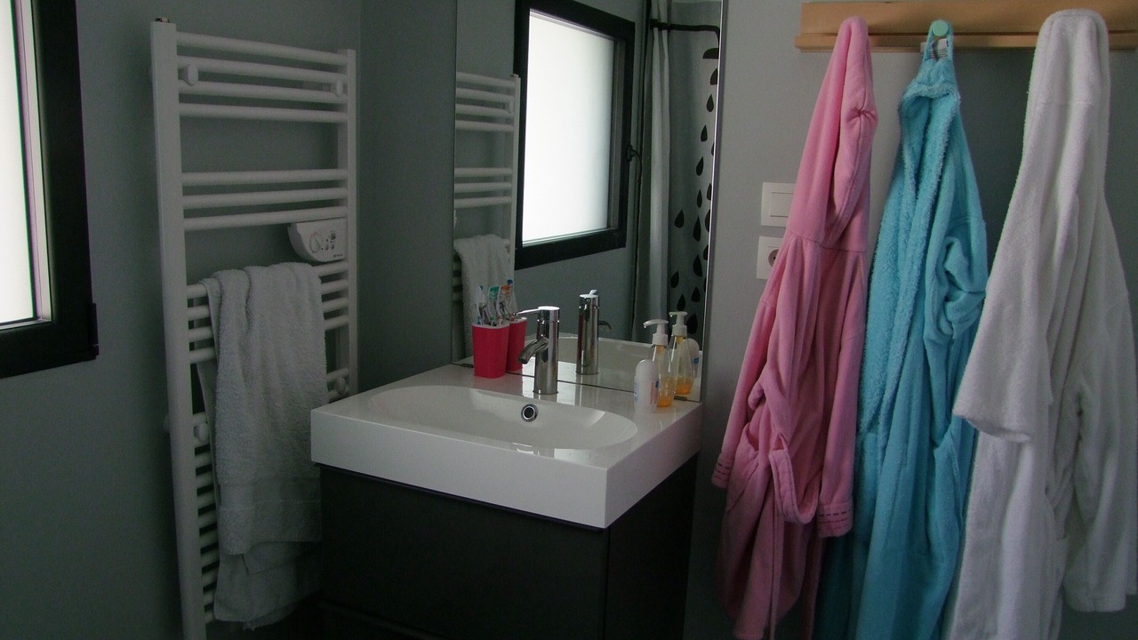 Photo of Bathroom in Saint-Martin de Brehal