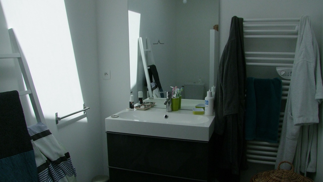 Photo of Bathroom in Saint-Martin de Brehal